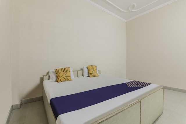 Oyo Hotel Radhe Krishna Marriage Hall Lakhnaú Exteriér fotografie